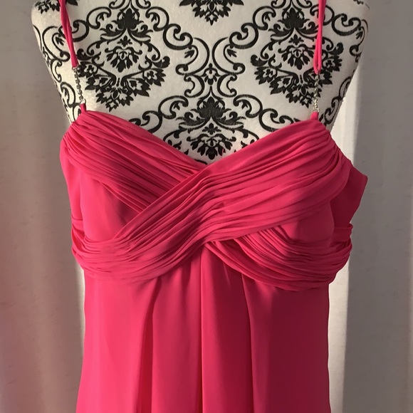 Gorgeous pink dress - Picture 2 of 5